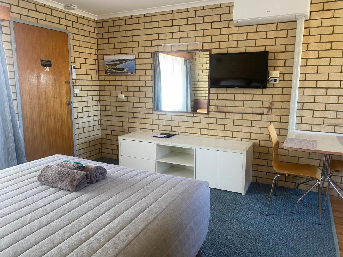 Coastal Comfort Motel Нарума Екстериор снимка