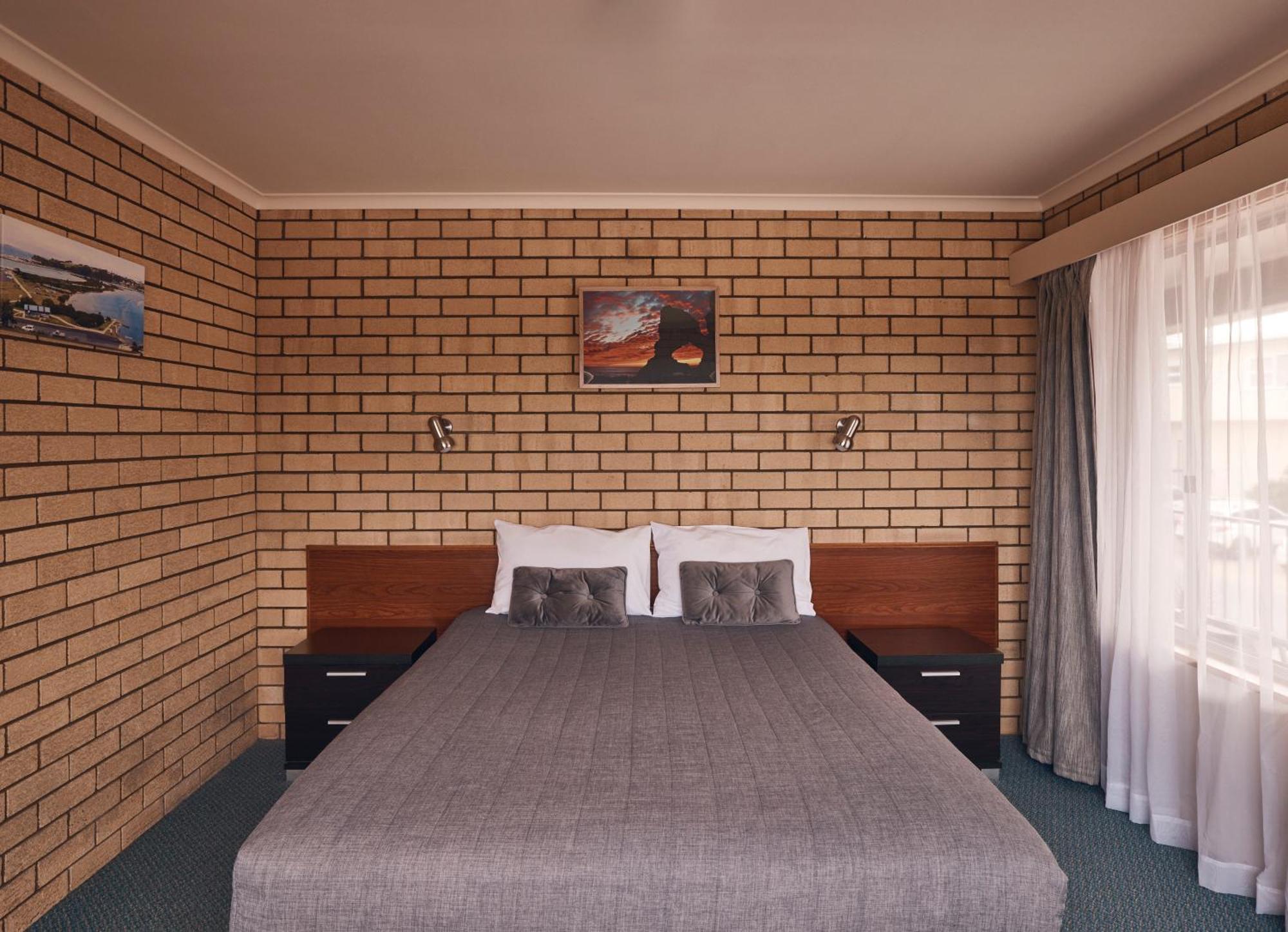Coastal Comfort Motel Нарума Екстериор снимка